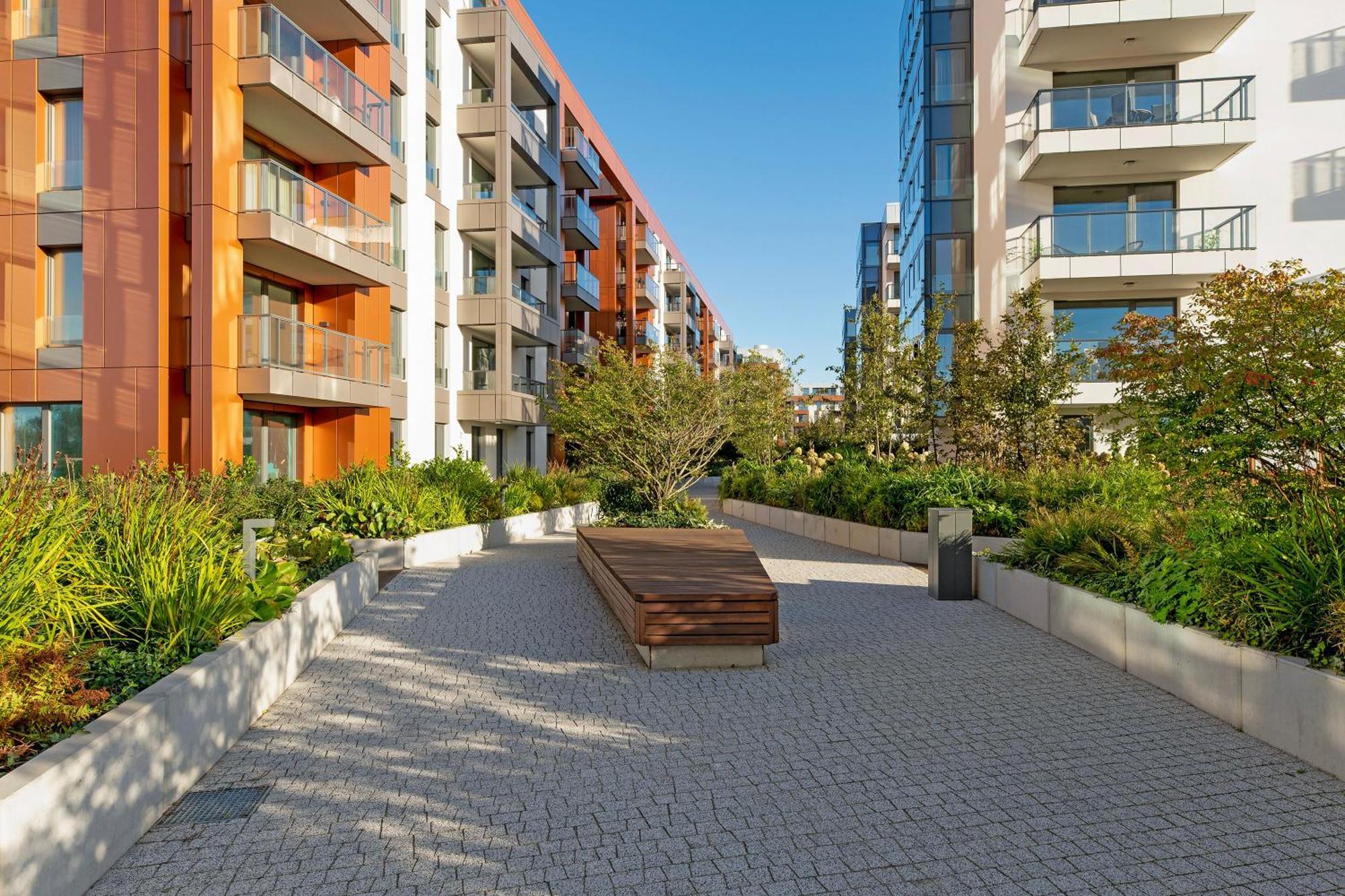 Brabank 20 By Grand Apartment